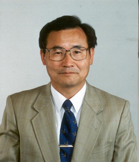 File:Kazuhiko Yamanouchi 2557.jpg