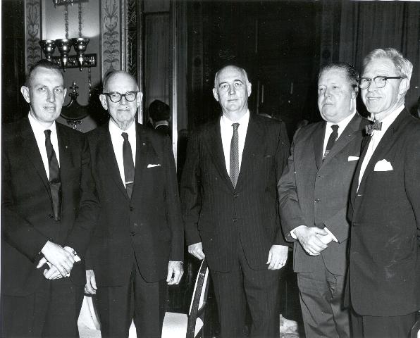 File:Bailey With Gannett, Buckley, Cumming & Emberson 2769.jpg