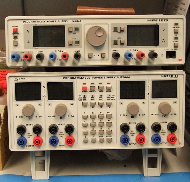 File:626px-Hameg Power Supplies.jpg