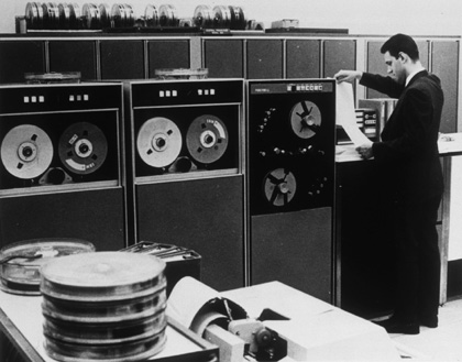 File:Biomedical Equipment NLM Computer Room Attribution.jpg