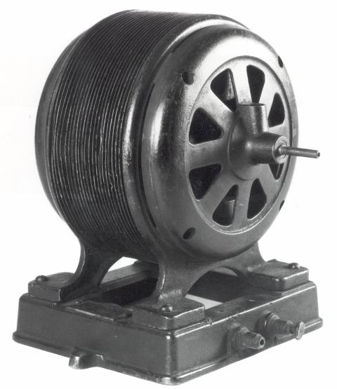 File:Tesla Induction Motor 0286.jpg