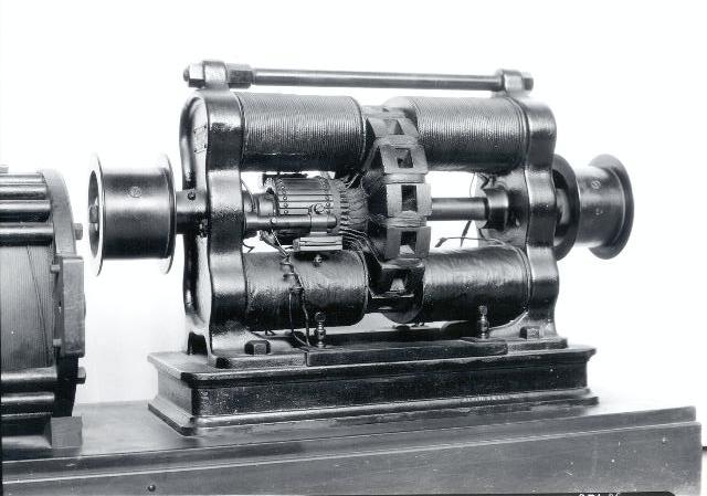 File:Wallace electro-plating dynamo 0219.jpg