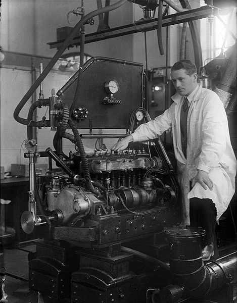 File:1933 A Norwegian engineering student Attribution.jpg