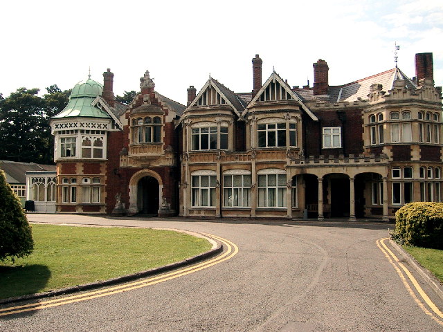 File:BletchleyPark.jpg