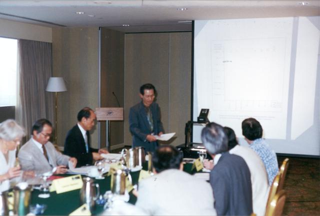File:Singapore 2000 Workshop 2708(10).jpg