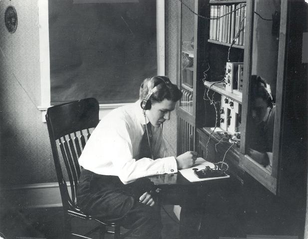 File:Wheeler Radio0076.jpg