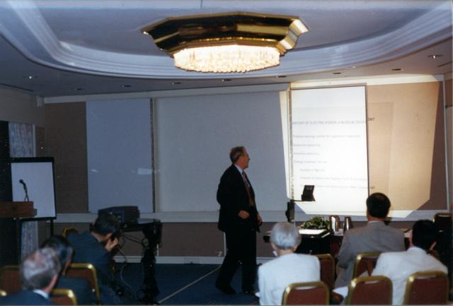 File:Singapore 2000 Workshop 2708(7).jpg