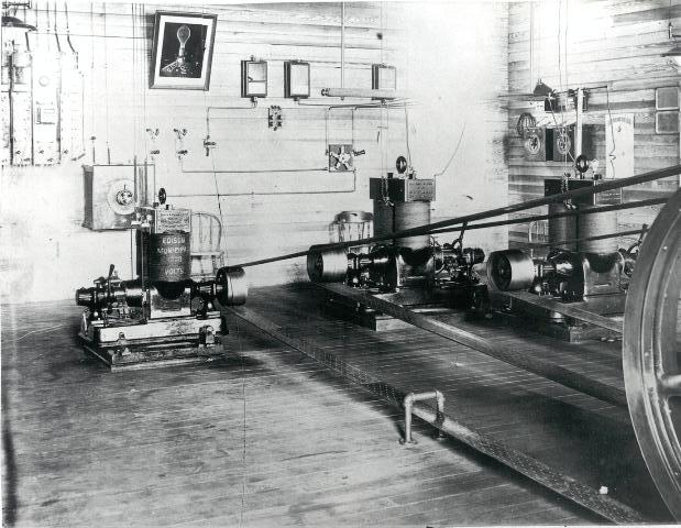 File:Dynamo Dover NJ central Station 1325.jpg