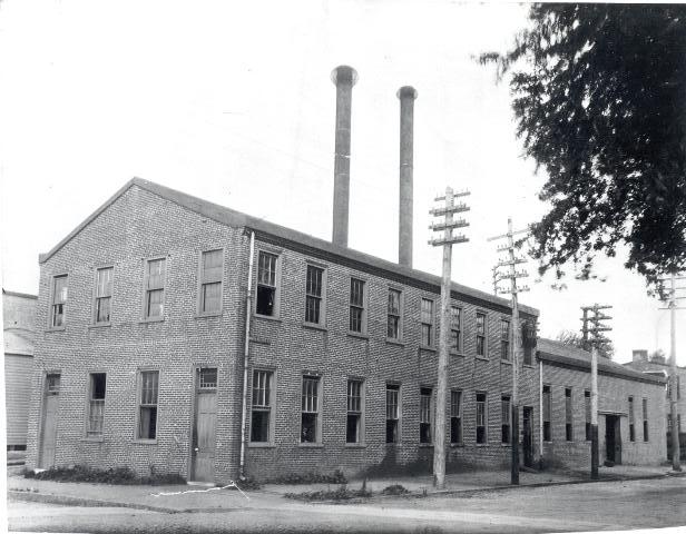 File:Westchester Central Station 1336.jpg