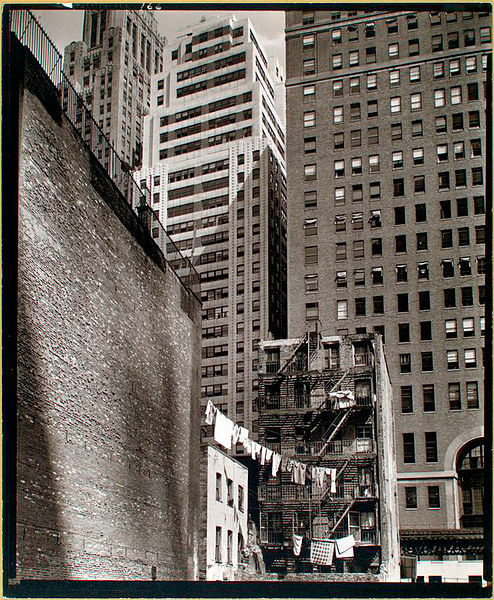 File:Construction Cunard Building.jpg