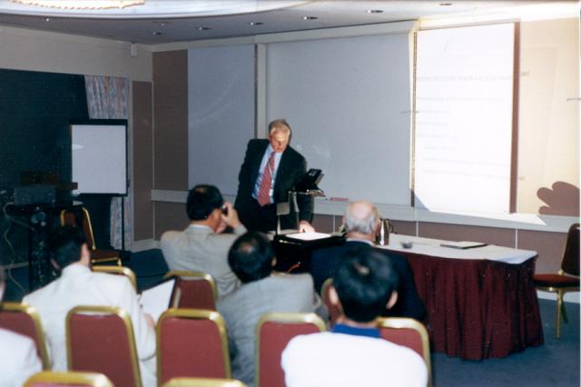 File:Singapore 2000 Workshop 2708(22).jpg
