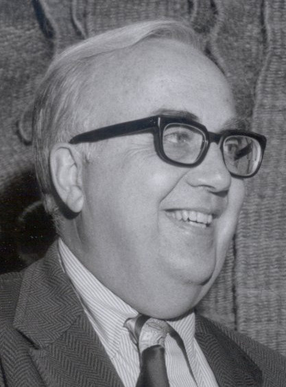 File:C. Lester Hogan.jpg