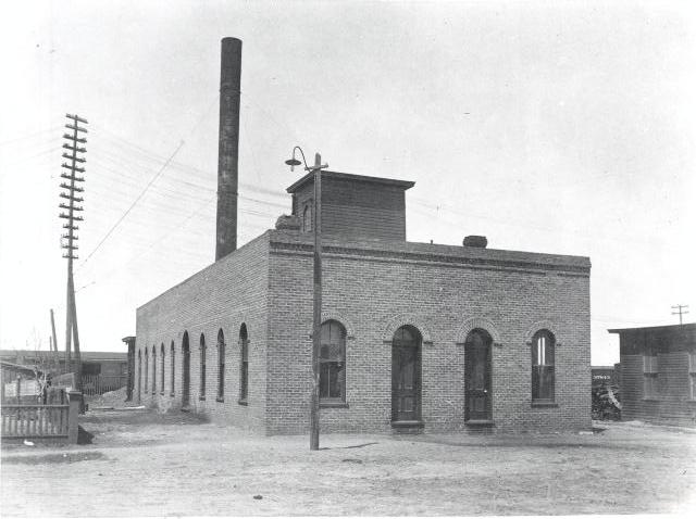 File:Laramie WY Central Station Exterior1281.jpg